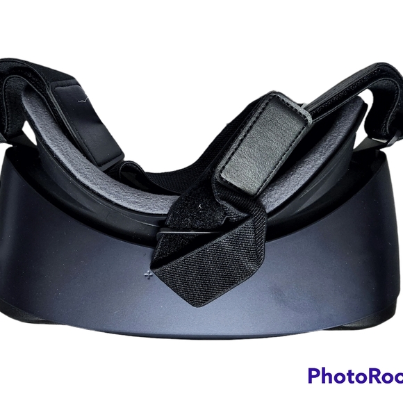 Samsung Gear VR (Virtual Reality) - Picture 6 of 9
